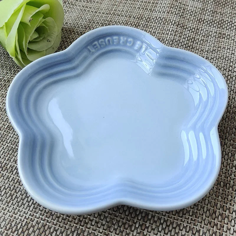 Charming Blossom Ceramic Dish - 5.5 Inch Flower Plate