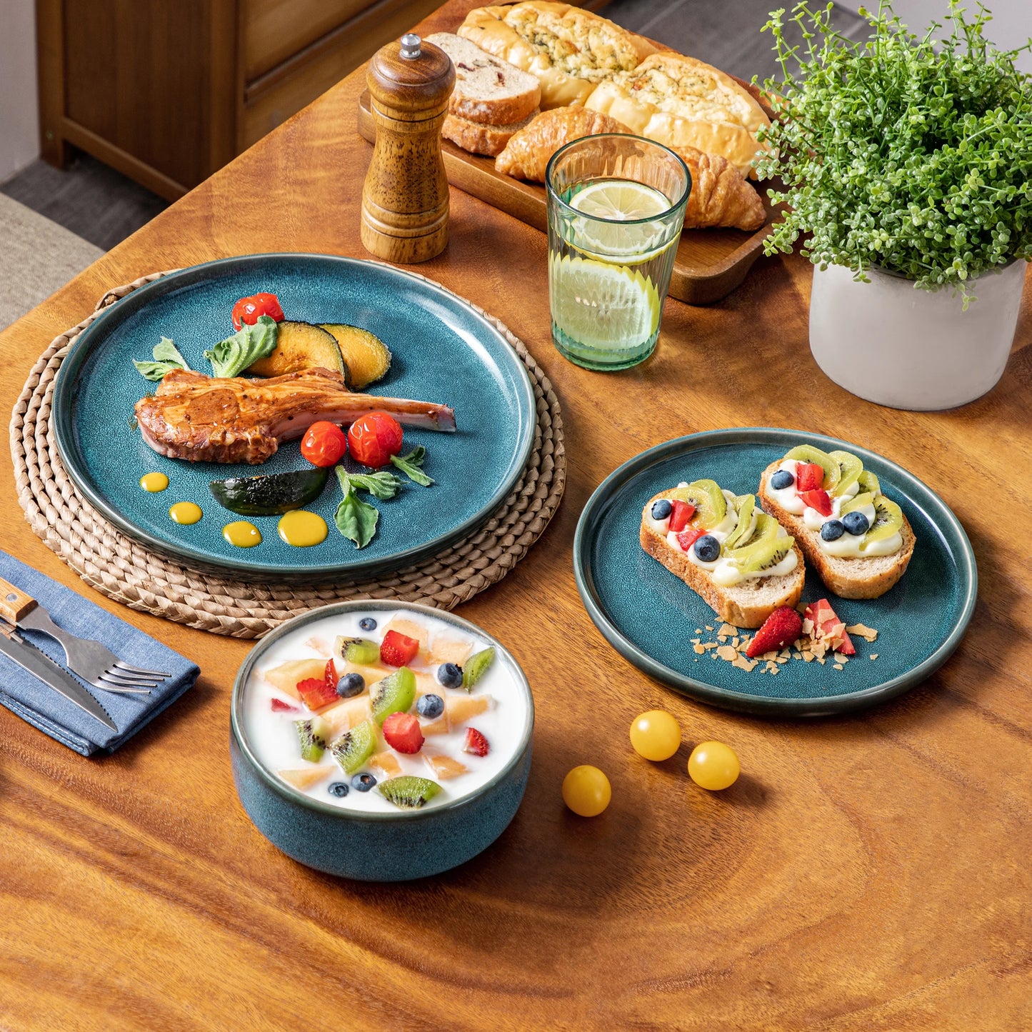 Malacasa 18/36-Piece Teal Ceramic Dinnerware Set - Elegant Reactive Glaze