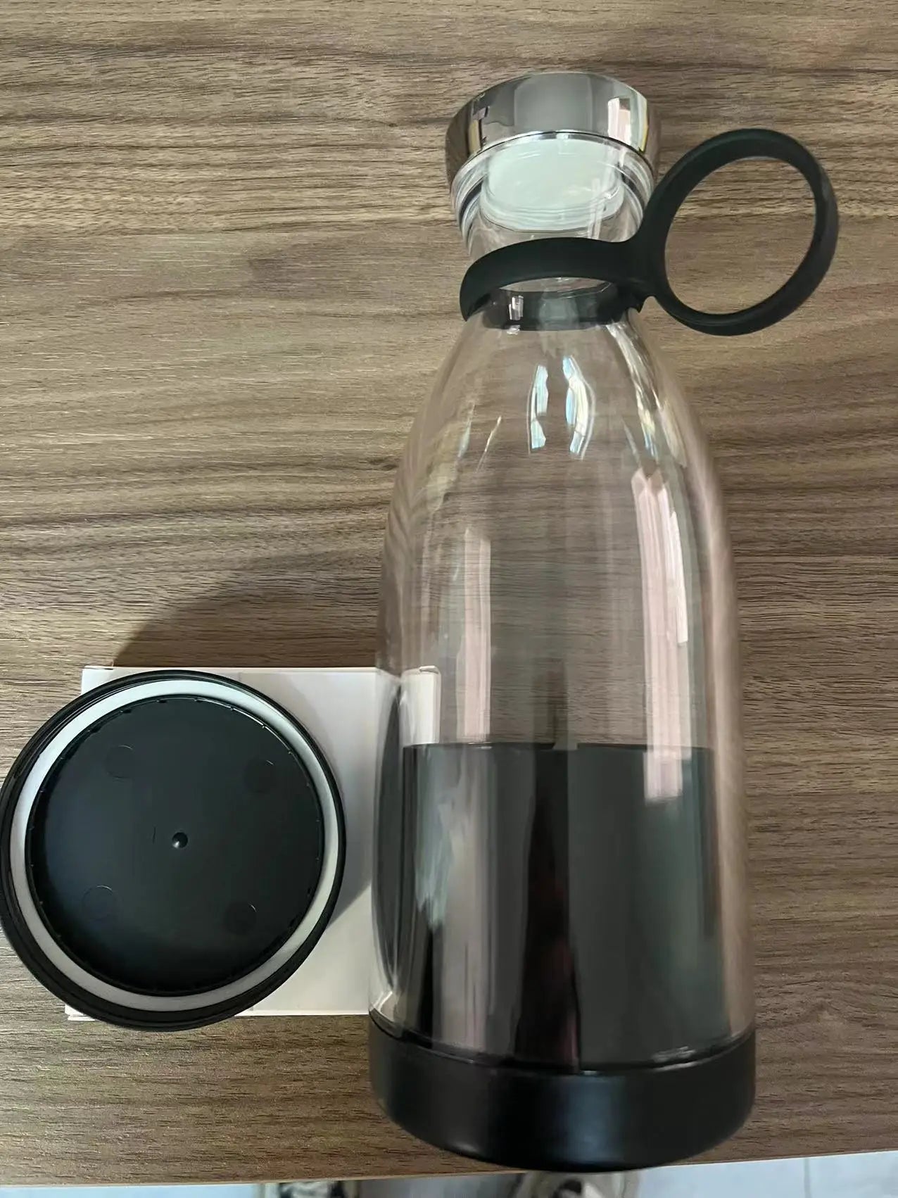 Blend & Go: The Ultimate Portable USB Juicer Blender