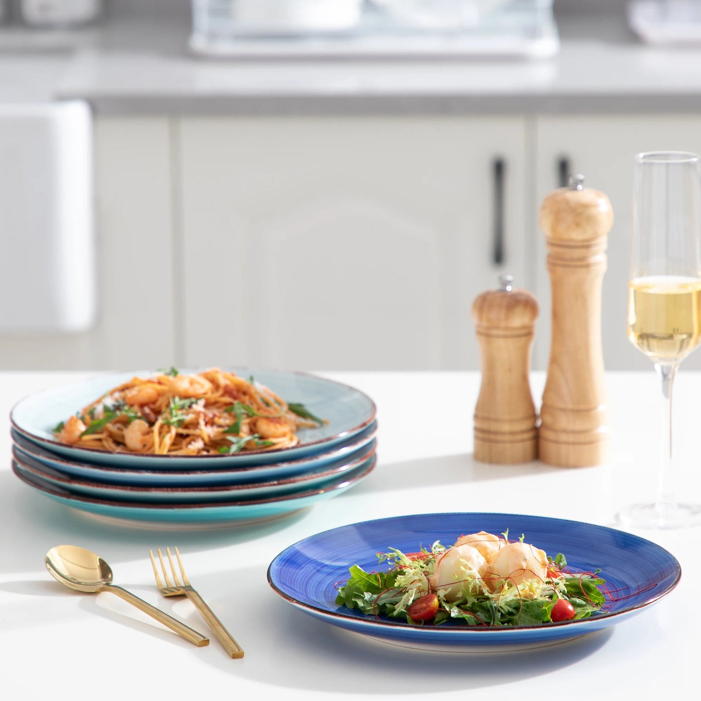 vancasso Bonita Blue 10.4 inch Dinner Plate Set of 6, Handpainted Big Plate Set in Rustic Look, 26.5cm Serving Plate for Dinner/