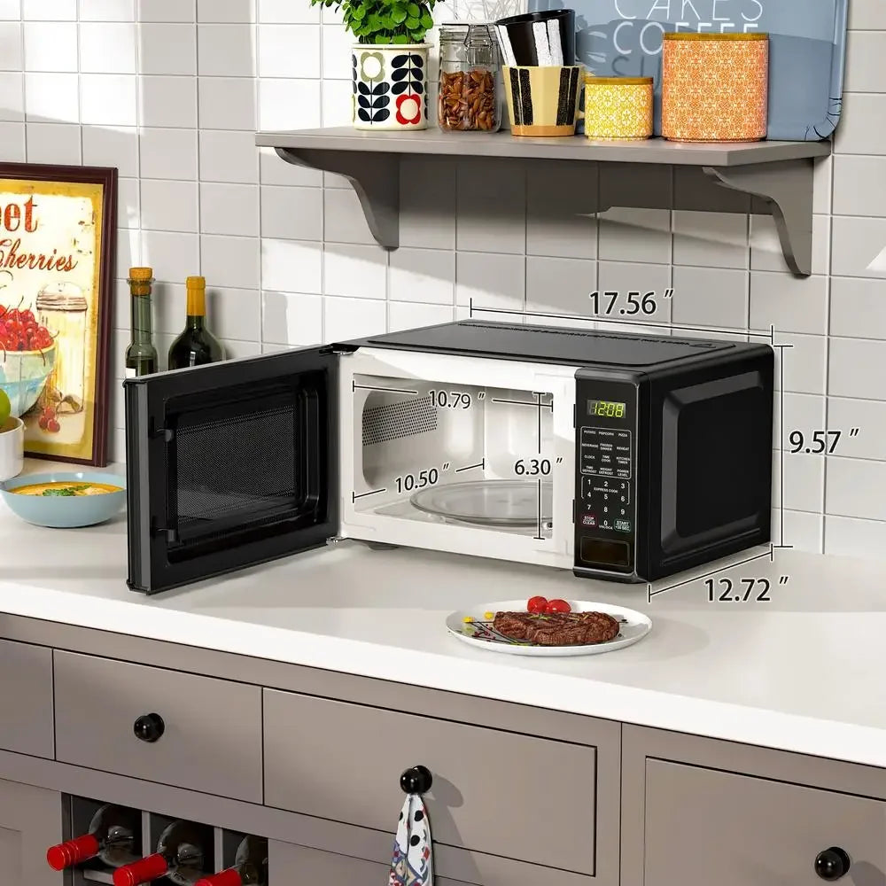 Mainstays 700W Compact Countertop Microwave with Child Safety Lock - 0.7 Cu. Ft.