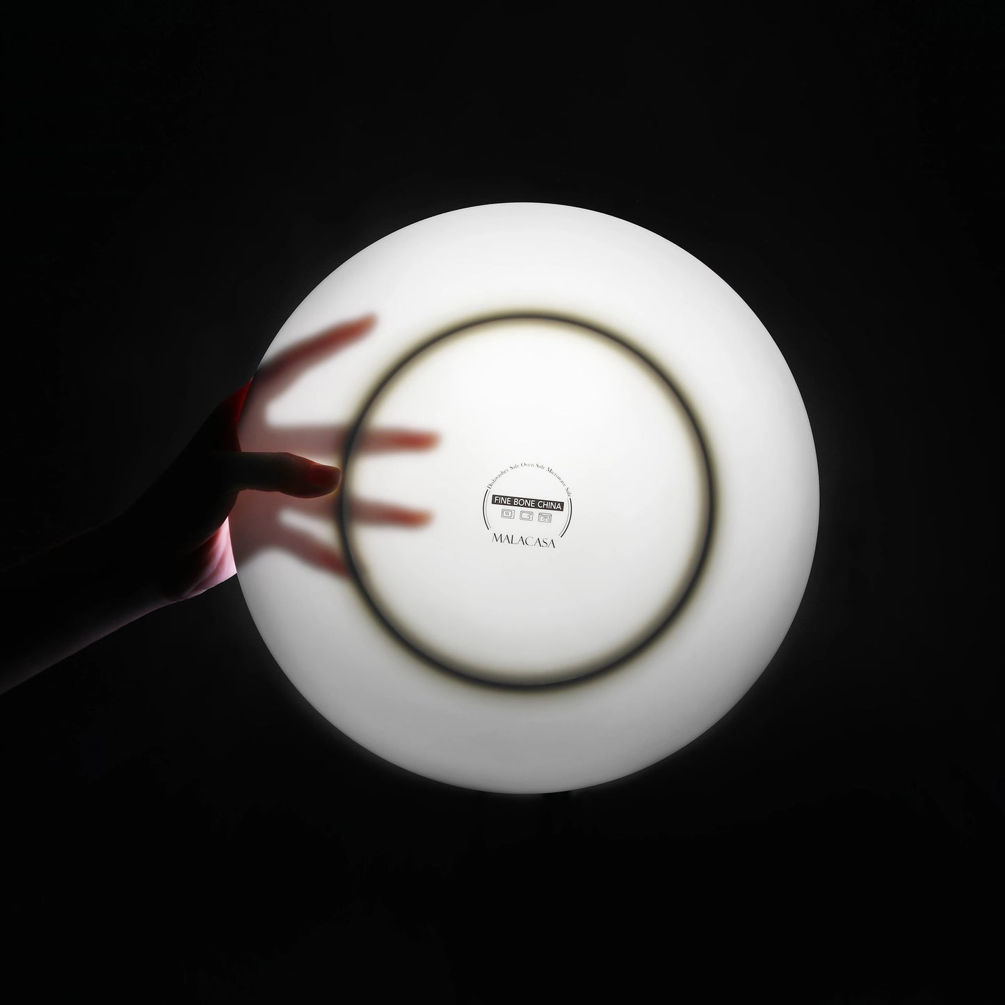 Elegant 16/32-Piece Dinnerware Set - Gold Rimmed White Porcelain