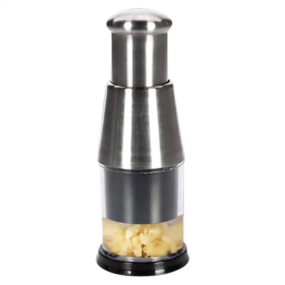 Effortless Garlic Chopper: Instant Mincing, No Tears!