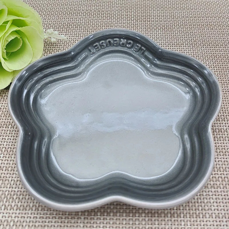 Charming Blossom Ceramic Dish - 5.5 Inch Flower Plate